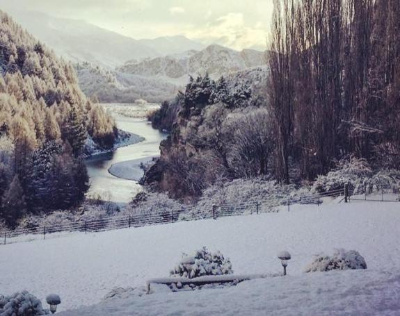 The Canyons B&B Квинстаун Экстерьер фото