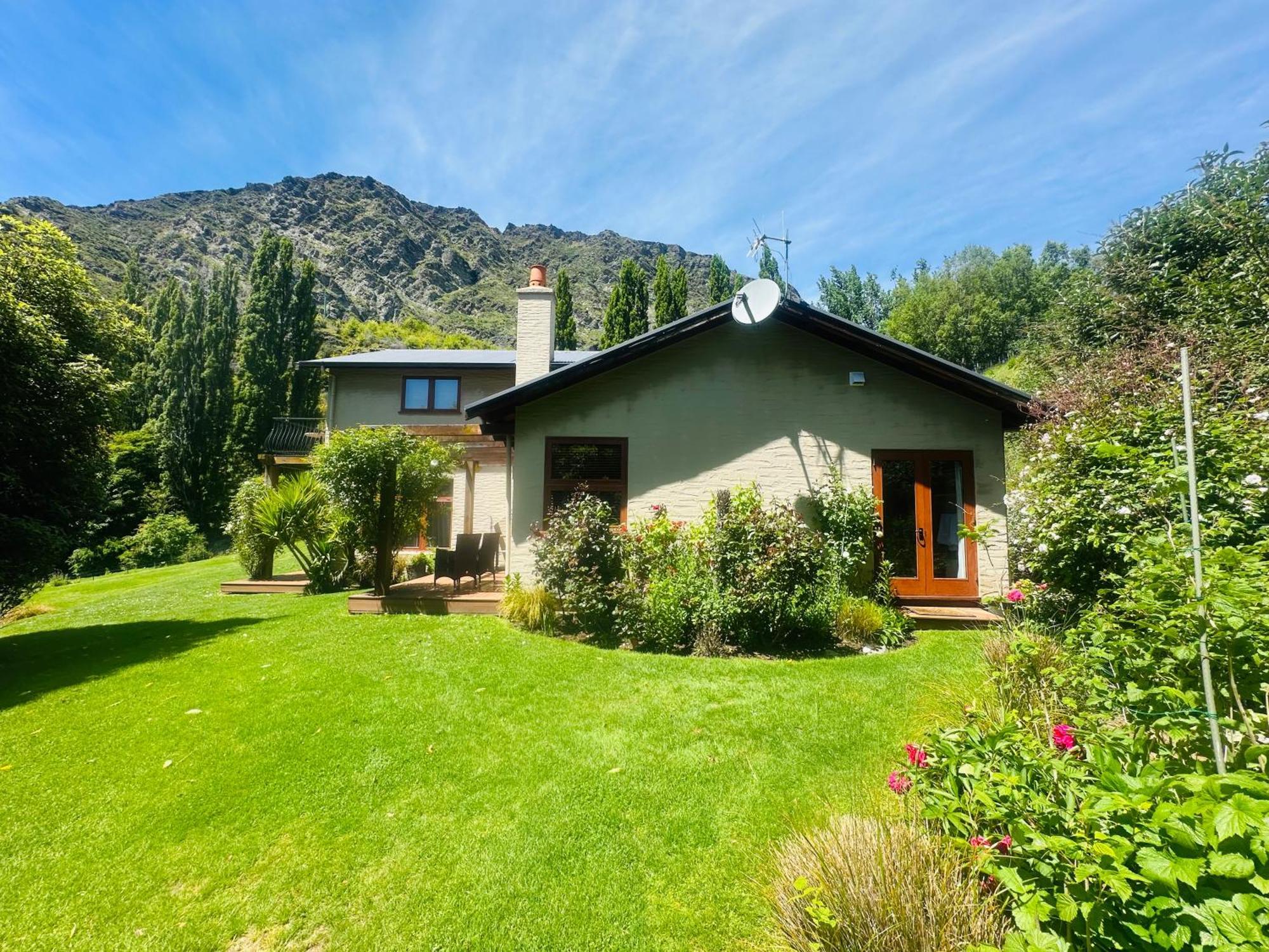 The Canyons B&B Квинстаун Экстерьер фото